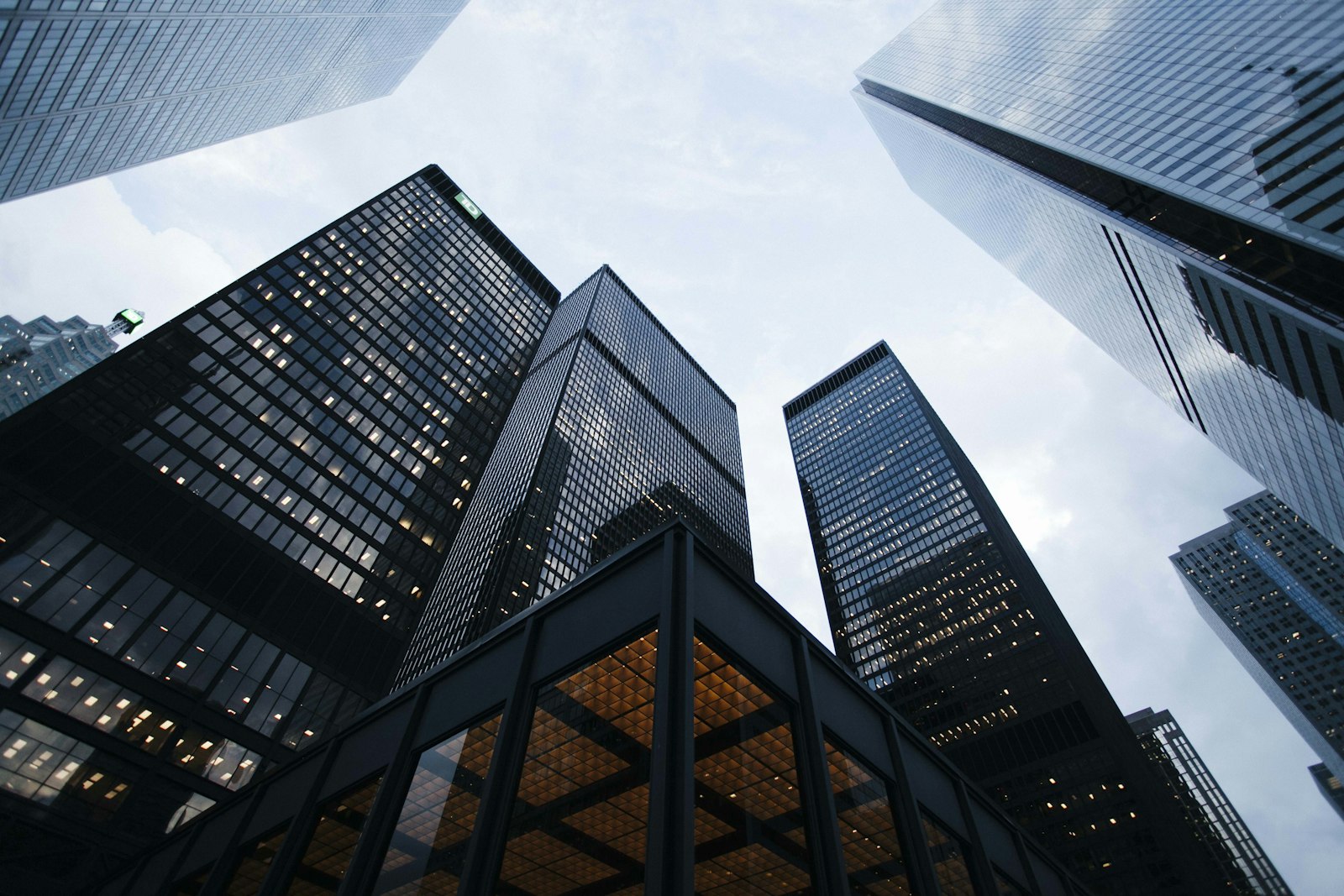High-rise real estate projects marketed by Do It Digital